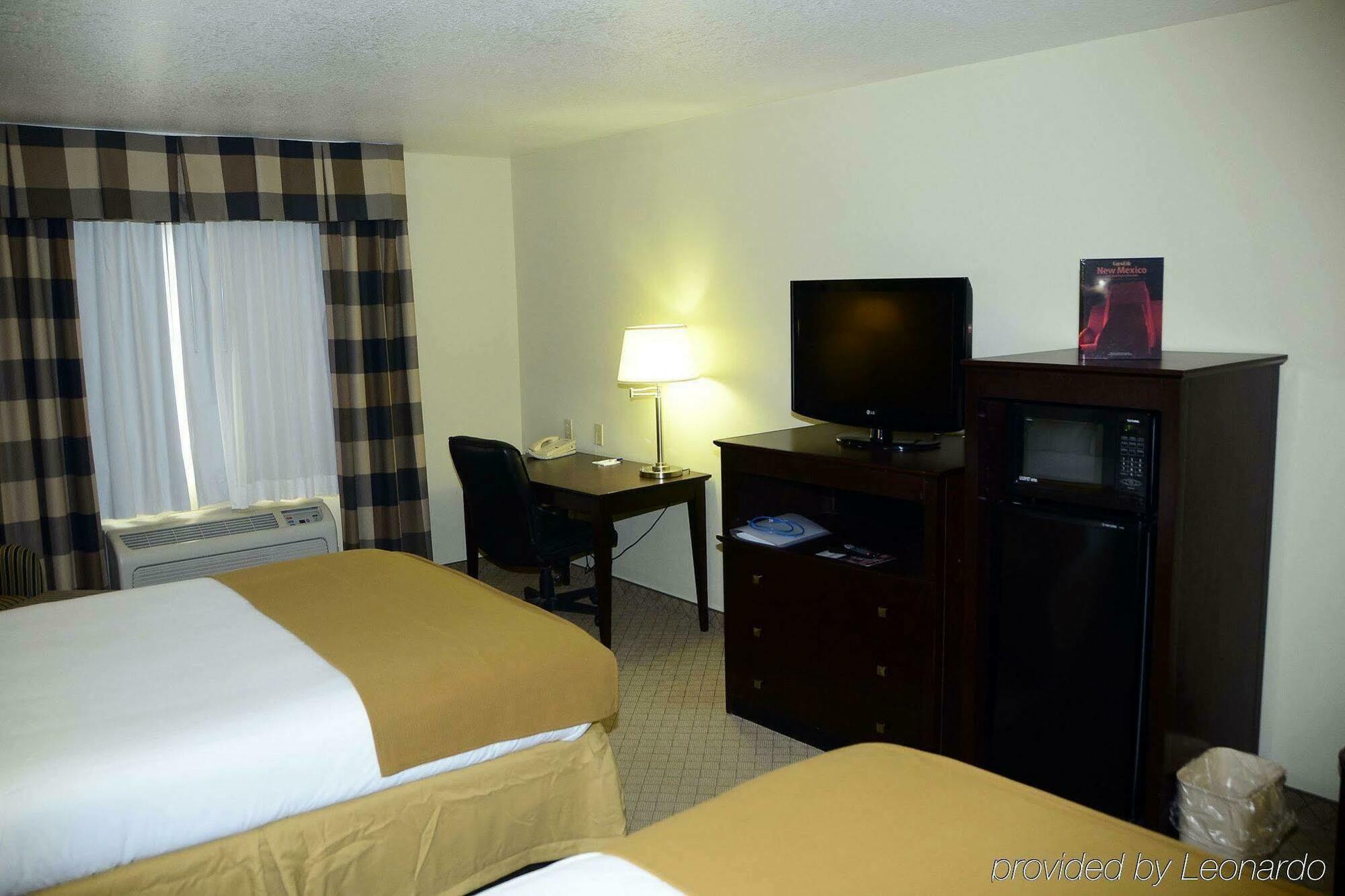 Holiday Inn Express & Suites Alamogordo Highway 54/70, An Ihg Hotel Kamer foto